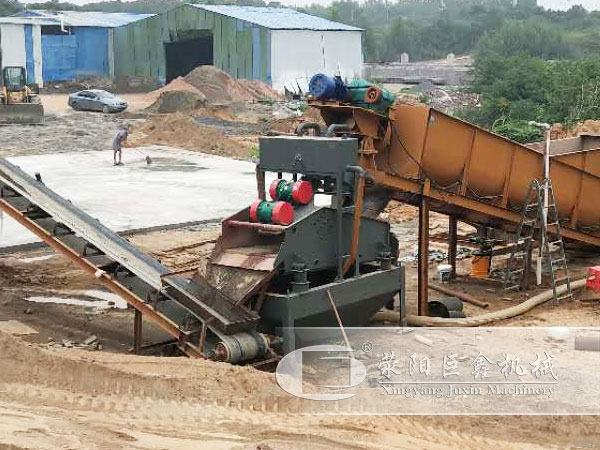 細(xì)砂回收機(jī)客戶現(xiàn)場