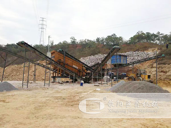 時產(chǎn)200噸移動破碎站